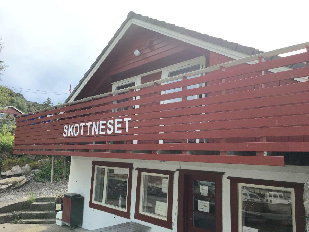 Skottneset Feriesenter Hotel Barmen Kültér fotó