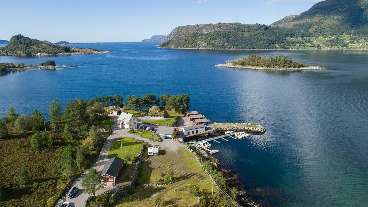 Skottneset Feriesenter Hotel Barmen Kültér fotó